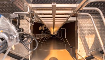 產(chǎn)品與服務(wù)